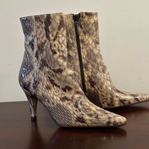 LAURA FERRI Handcrafted Sexy 3.5” Heels Italian Leather Snake Zip NWT Sz 36 5.5